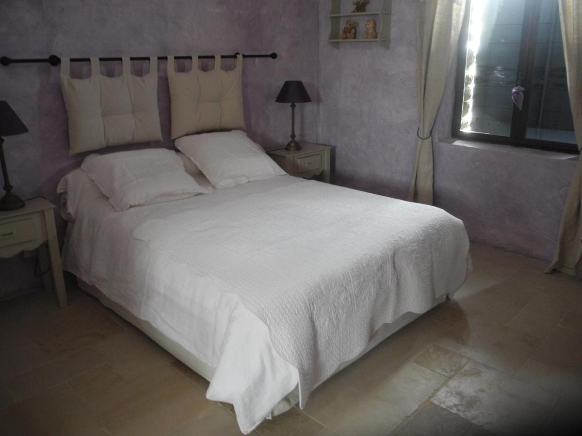 Oustau De Piera Bed and Breakfast Gordes Exteriör bild