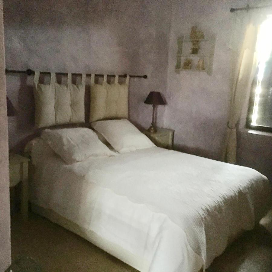 Oustau De Piera Bed and Breakfast Gordes Exteriör bild